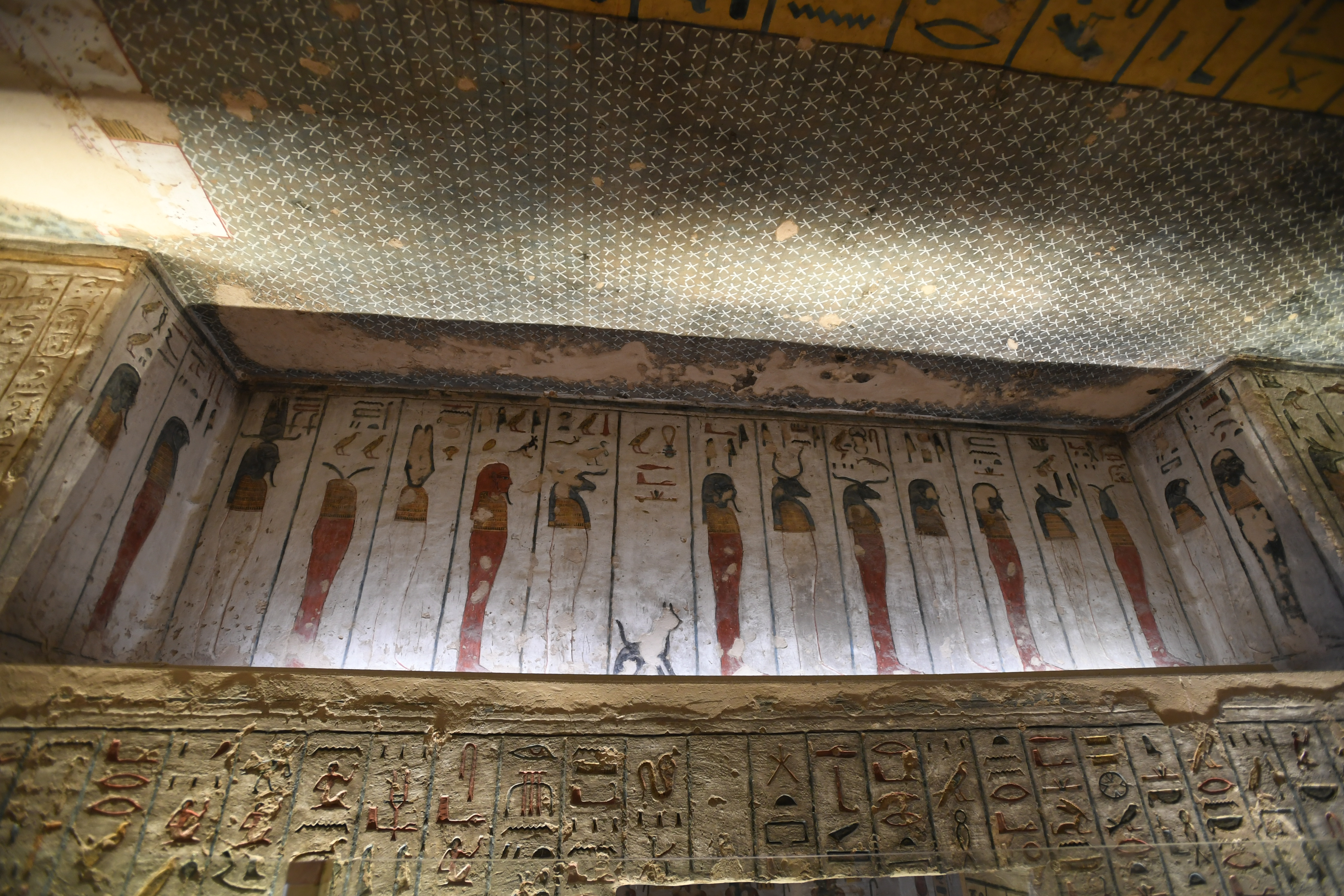 KV 11 Grab Ramenes III, Tal der K&ouml;nig