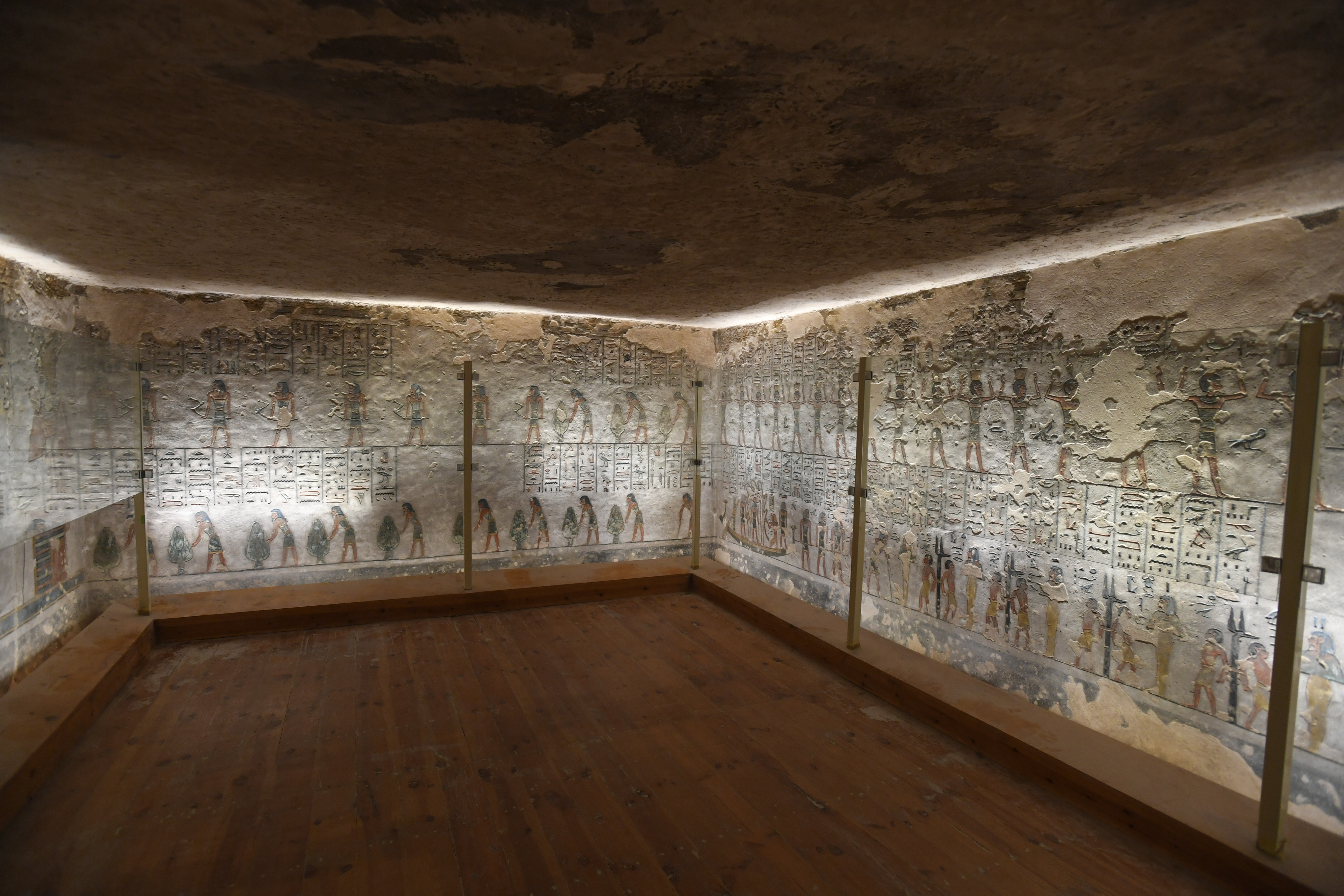 KV 11 Grab Ramenes III, Tal der K&ouml;nig