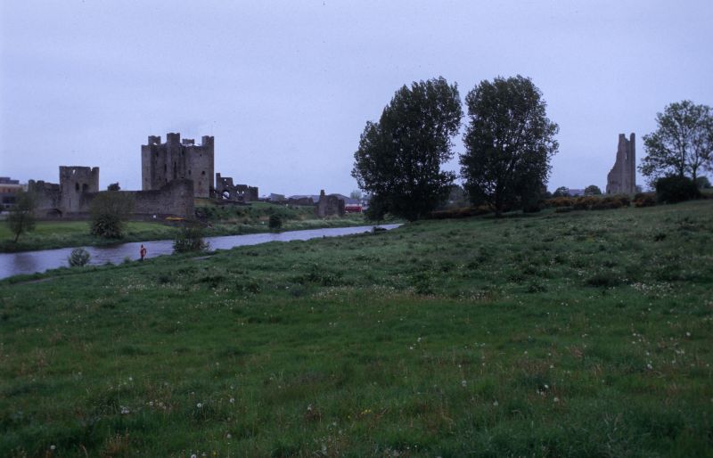 Trim Castle, Trim Abbey 05/2006