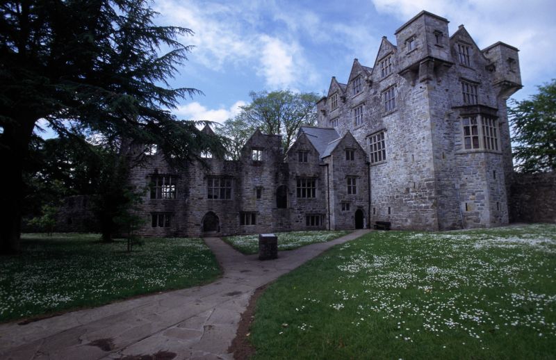 Donegal Castle 05/2006