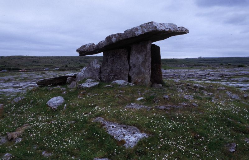 Poulnabrone Dolme, The Burren 05/2006