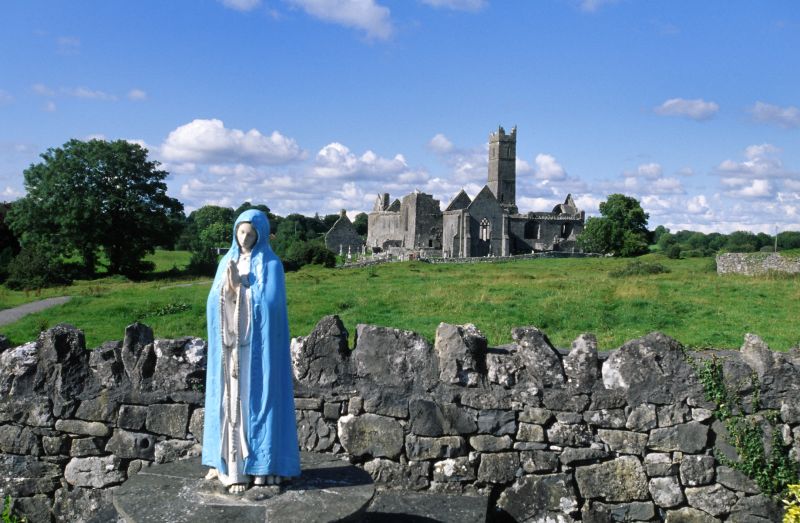 Quin Abbey 07/2007
