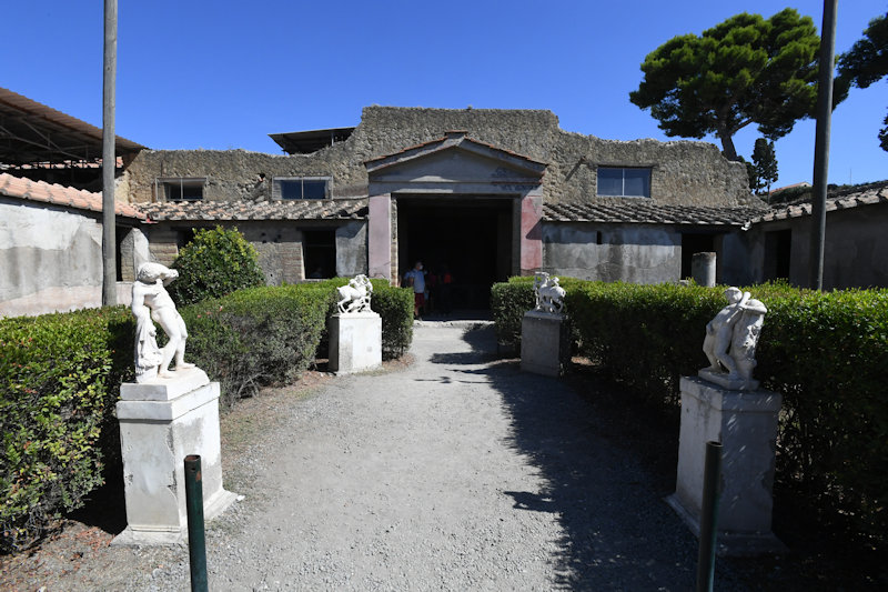 Casa dei Cervi, Herculaneum