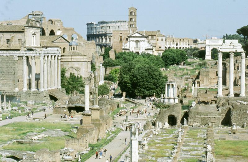 Forum Romanum 05/2001