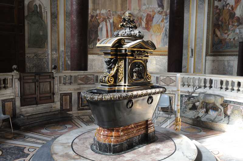 Baptisterium des Lateran, 04.2011