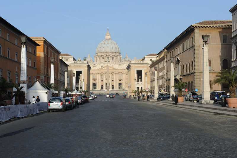 San Pietro in Vaticano (Petersdom), 04.2011