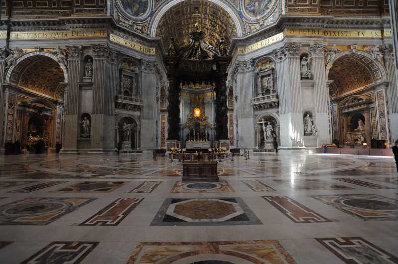 San Pietro in Vaticano (Petersdom), 04.2011