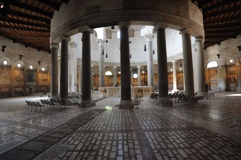 Santo Stefano Rotondo, 04.2011